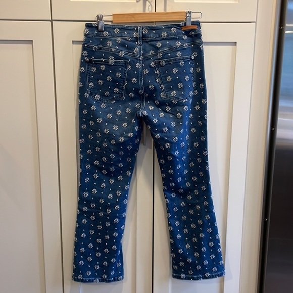 Anthropologie Pilcro Daisy Embroidery High Rise Crop Jeans - Picture 7 of 15